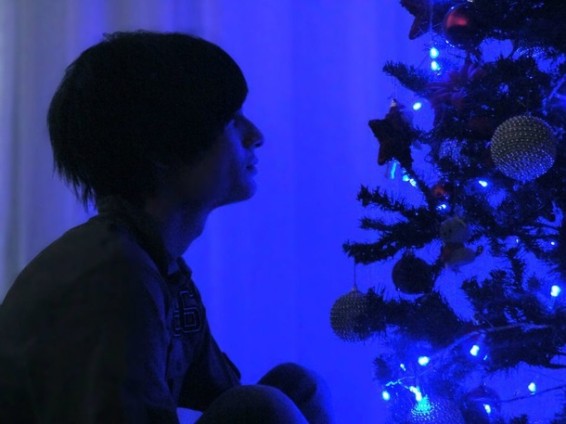 Favim.com-boy-christmas-guy-lonely-boy-merry-christmas-248855