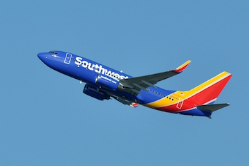 southwest_airlines_boeing_737-76qwl_n565wn_-_sea_21783111420