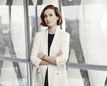 carousel-portrait-kp-color-4